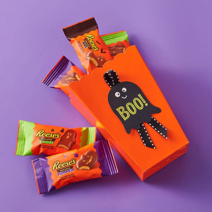 REESE'S Assorted Milk Chocolate Snack Size Peanut Butter Shapes, Halloween Candy Variety Bag, 9 oz
